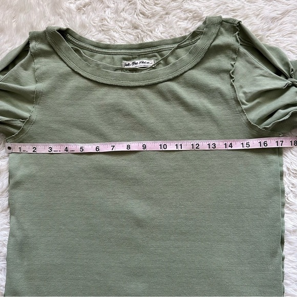 Free People We The Free Top Daisy Chain Cuff Long Sleeve Tee Green Tea Leaves L - Picture 12 of 14